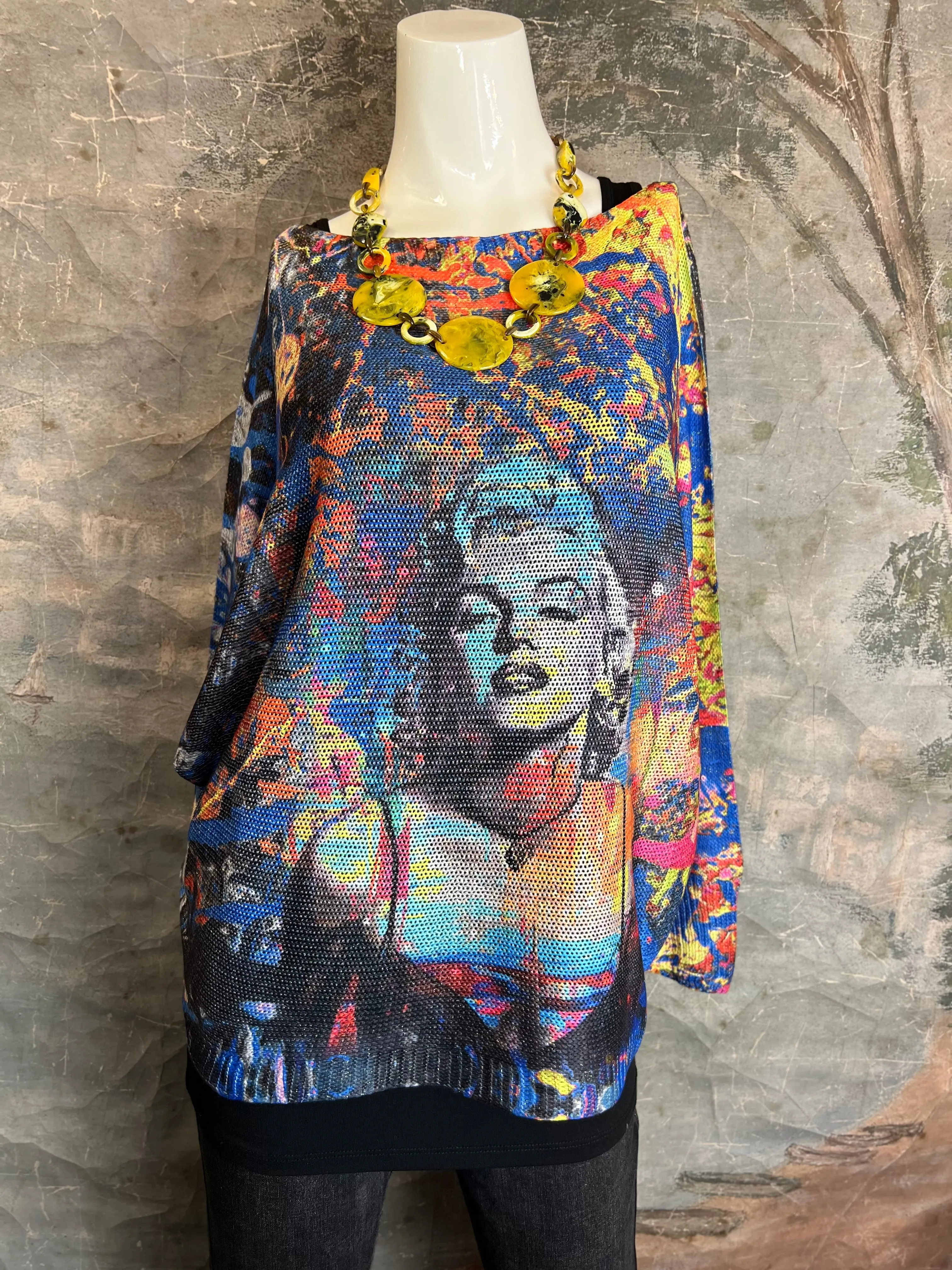 22024 Marilyn Funroe Sweater