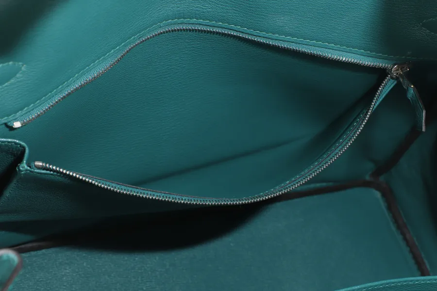 HERMES BIRKIN 35 MALACHITE MATTE POROSUS PALLADIUM HARDWARE STAMP T (2015) WITH LOCK&KEYS, DUST COVER AND RAINCOAT