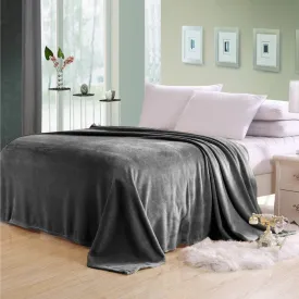 High Quality Silver Double Size Blanket 220x240cm Soft Flannel Blanket Suitable for All Seasons it is Warm Throw Blanket for Bedroom, Couch Sofa, Living Room, Fashion Sofa Bedding, Car, Sofa Recliner